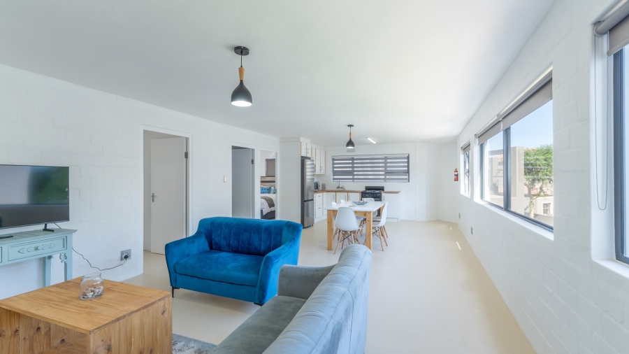5 Bedroom Property for Sale in Calypso Beach Western Cape